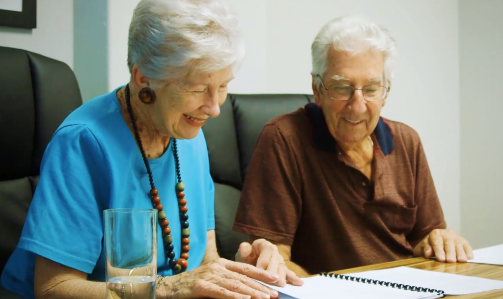old-people-reading-financial-planning-documents